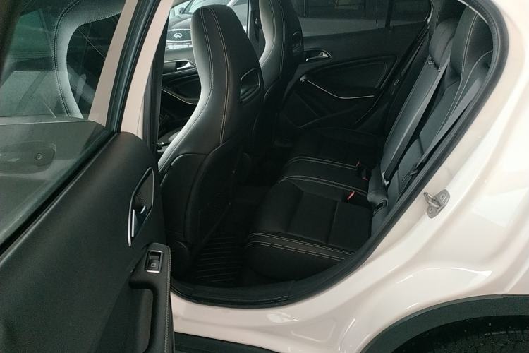 Used Mercedes-Benz GLA 2018 GLA 200 Fashion Model Interior 4
