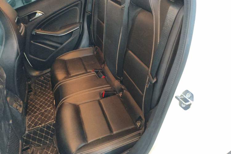 Used Mercedes-Benz GLA 2018 GLA 200 Fashion Model Interior 4