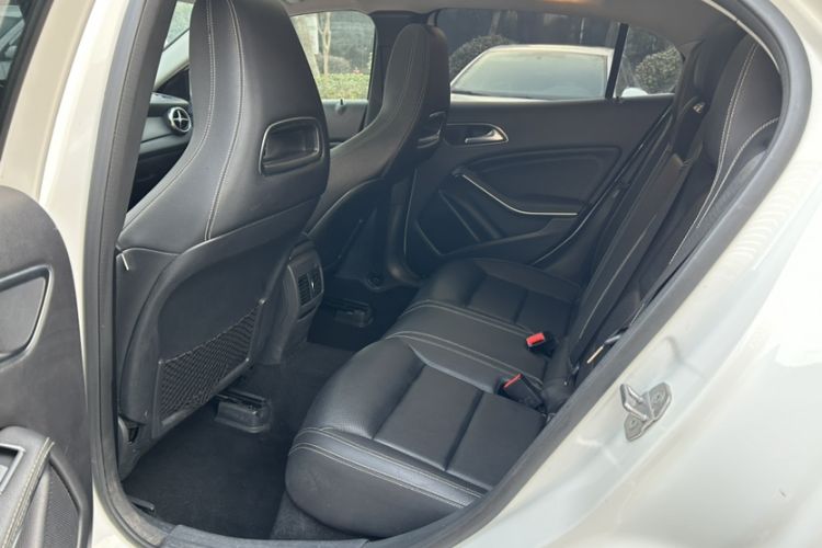 Used Mercedes-Benz GLA 2018 GLA 200 Fashion Model Interior 5