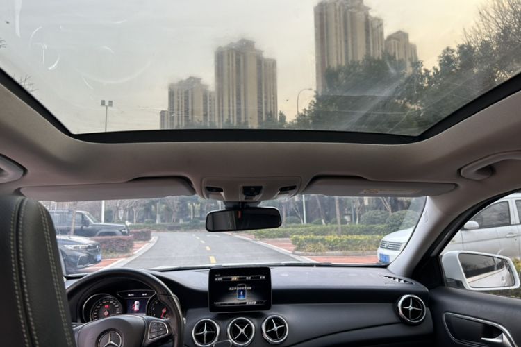 Used Mercedes-Benz GLA 2018 GLA 200 Fashion Model Interior 6