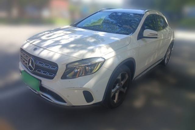 Mercedes-Benz GLA 2018 GLA 200 Sport Edition usado