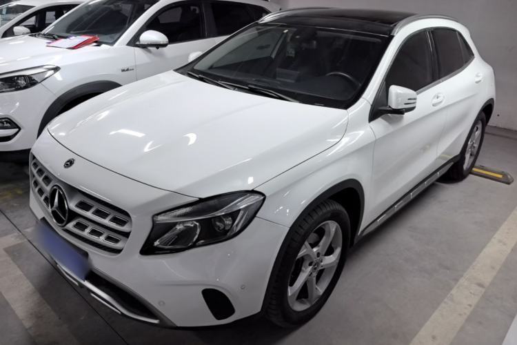 Używany Mercedes-Benz GLA 2018 GLA 200 Sport Edition Guazi used car, China used car export, Used car for sale, Used  cars, Cheapest cars for sale