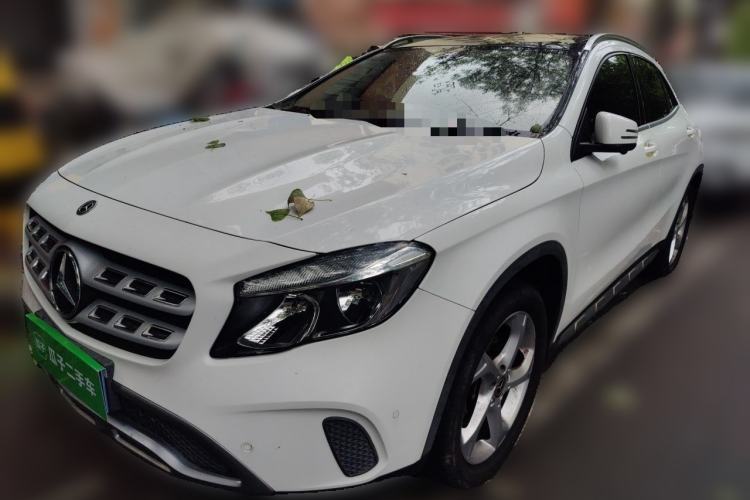 Used Mercedes-Benz GLA 2018 GLA 200 Sport Edition Guazi used car, China used car export, Used car for sale, Used cars, Cheapest cars for sale