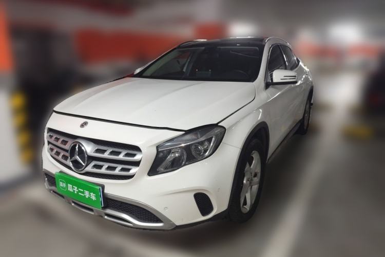 Used Mercedes-Benz GLA 2018 GLA 200 Sport Edition Guazi used car, China used car export, Used car for sale, Used  cars, Cheapest cars for sale