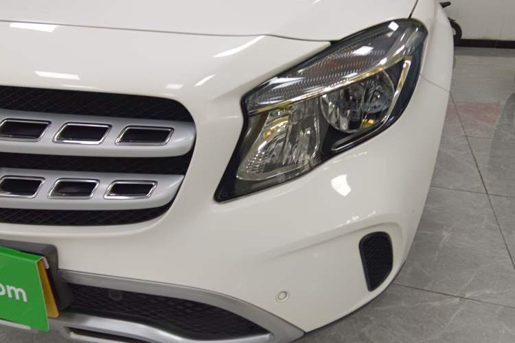 Used Mercedes-Benz GLA 2018 GLA 200 Sport Edition Left Front Headlight