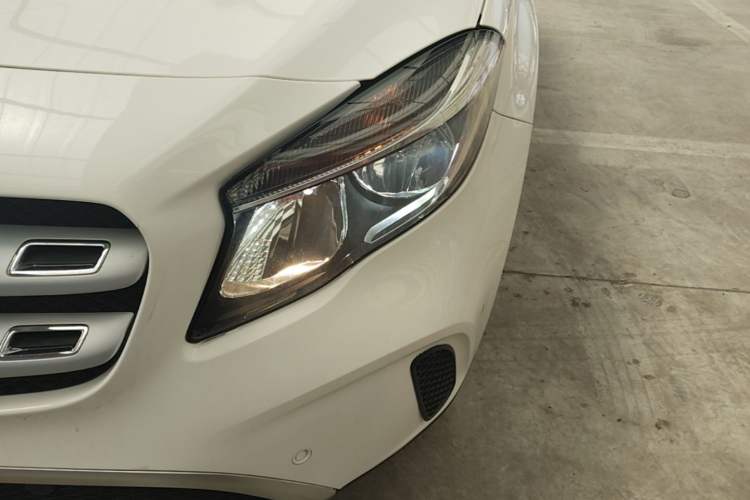 Used Mercedes-Benz GLA 2018 GLA 200 Sport Edition Left Front Headlight