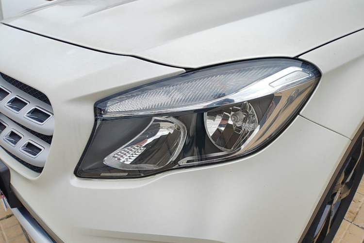 Used Mercedes-Benz GLA 2018 GLA 200 Sport Edition Left Front Headlight