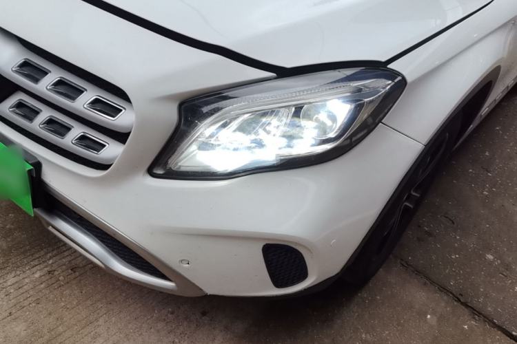Used Mercedes-Benz GLA 2018 GLA 200 Fashion Model Left Front Headlight