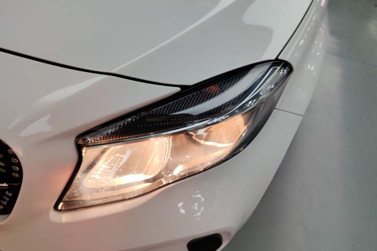 Used Mercedes-Benz GLA 2018 GLA 200 Sport Edition Left Front Headlight