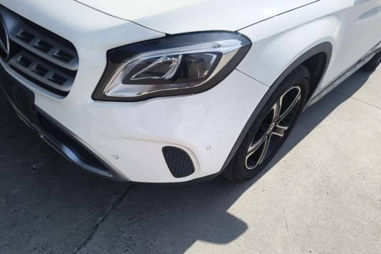 Used Mercedes-Benz GLA 2018 GLA 200 Fashion Model Left Front Headlight