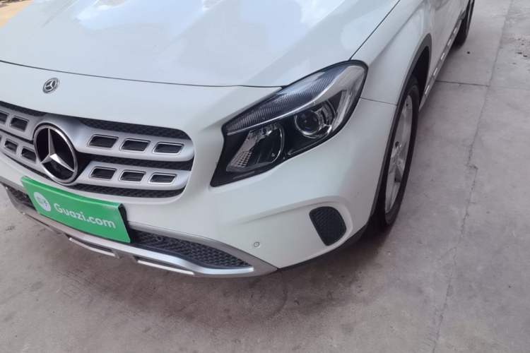Used Mercedes-Benz GLA 2018 GLA 200 Fashion Model Left Front Headlight