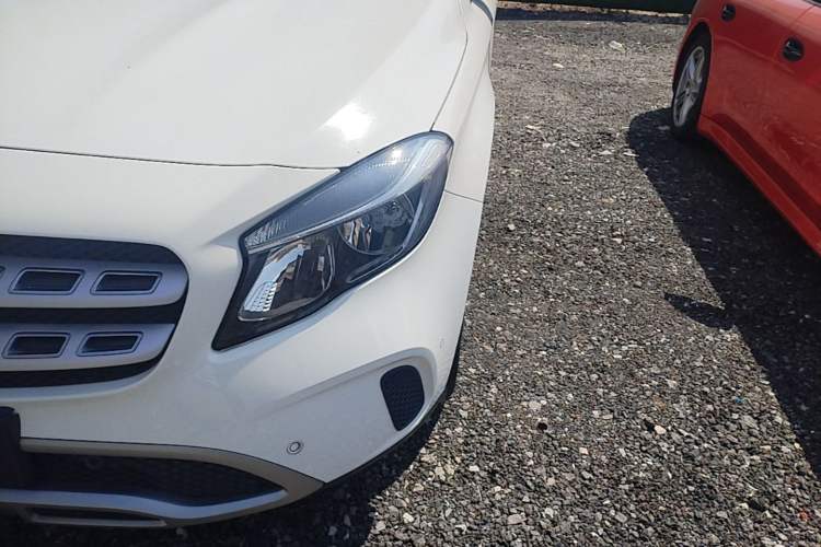 Used Mercedes-Benz GLA 2018 GLA 200 Sport Edition Left Front Headlight