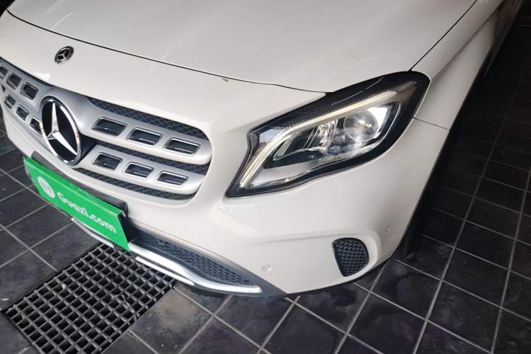 Used Mercedes-Benz GLA 2018 GLA 200 Fashion Model Left Front Headlight