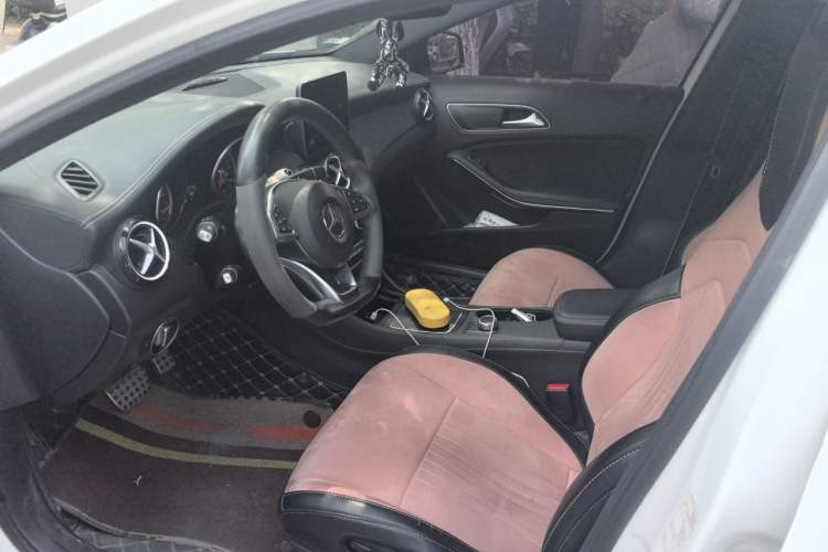 Used Mercedes-Benz GLA 2018 GLA 200 Polar Limited Edition Left Front Seat