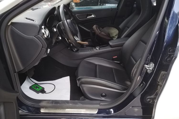 Used Mercedes-Benz GLA 2018 GLA 200 Fashion Model Left Front Seat