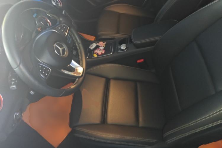 Used Mercedes-Benz GLA 2018 GLA 200 Fashion Model Left Front Seat
