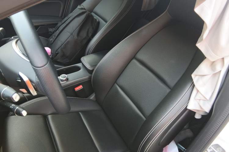 Used Mercedes-Benz GLA 2018 GLA 200 Sport Edition Left Front Seat