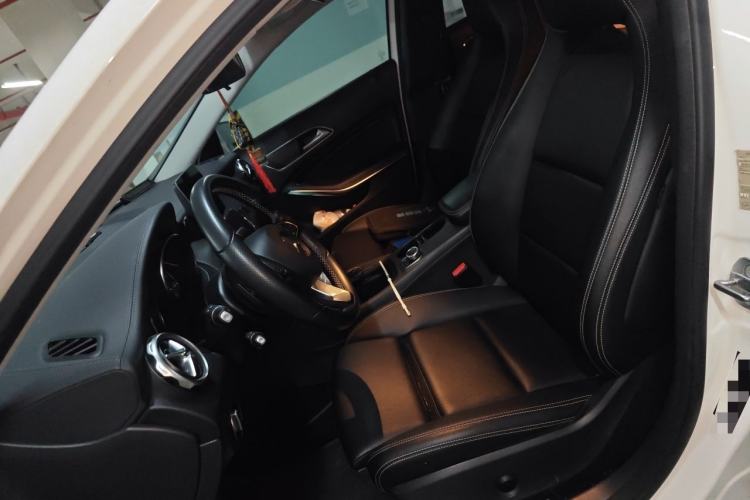 Used Mercedes-Benz GLA 2018 GLA 200 Fashion Model Left Front Seat