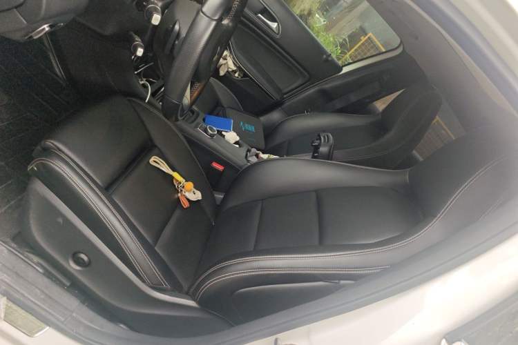 Used Mercedes-Benz GLA 2018 GLA 200 Sport Edition Left Front Seat