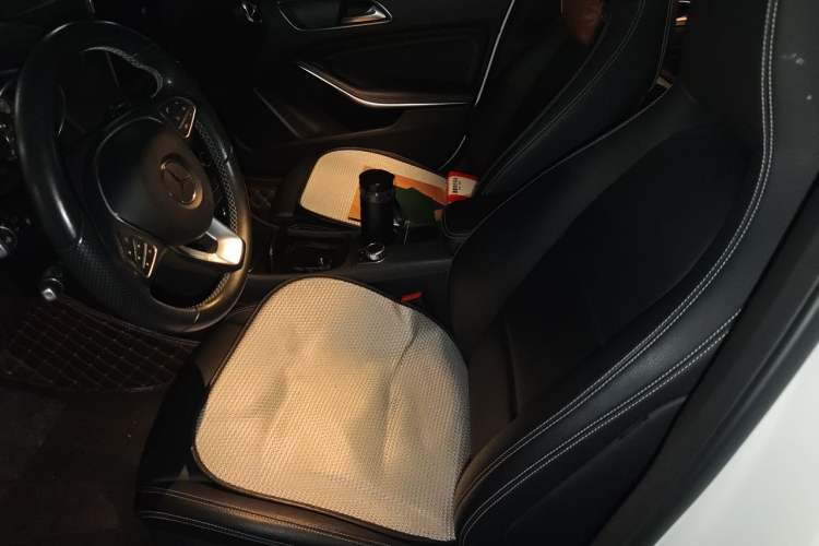 Used Mercedes-Benz GLA 2018 GLA 200 Fashion Model Left Front Seat
