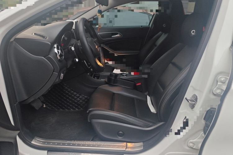Used Mercedes-Benz GLA 2018 GLA 200 Sport Edition Left Front Seat