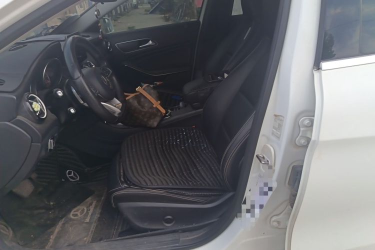 Used Mercedes-Benz GLA 2018 GLA 200 Sport Edition Left Front Seat