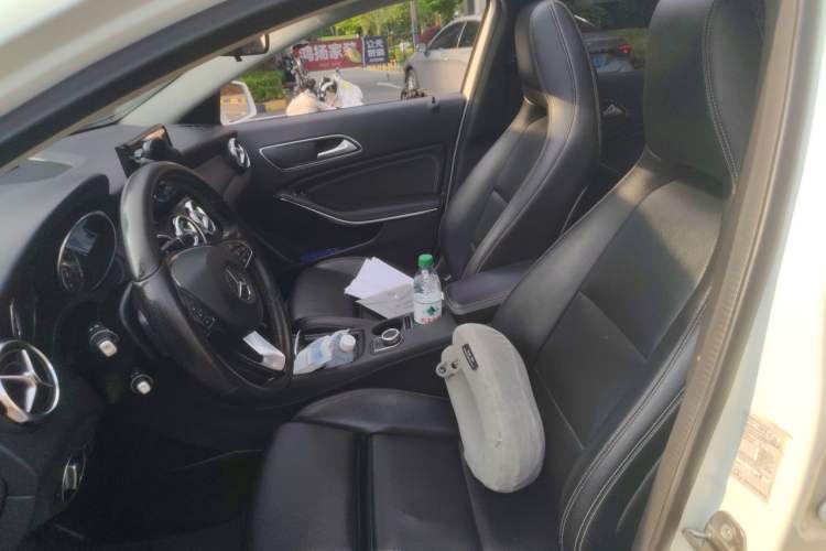 Used Mercedes-Benz GLA 2018 GLA 200 Sport Edition Left Front Seat