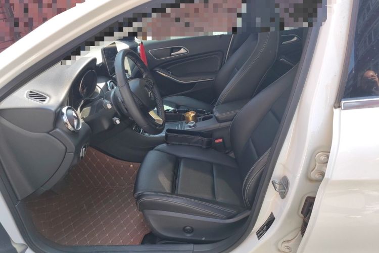 Used Mercedes-Benz GLA 2018 GLA 200 Sport Edition Left Front Seat