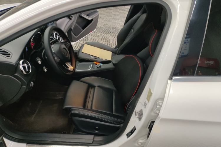 Used Mercedes-Benz GLA 2018 GLA 200 Sport Edition Left Front Seat