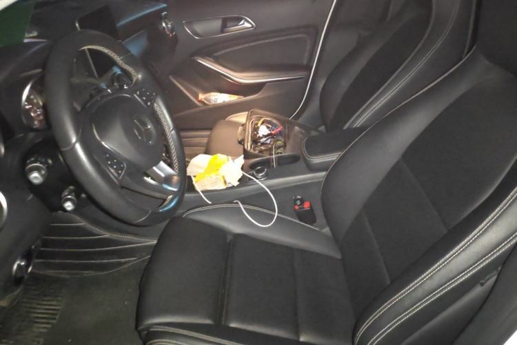 Used Mercedes-Benz GLA 2018 GLA 200 Sport Edition Left Front Seat