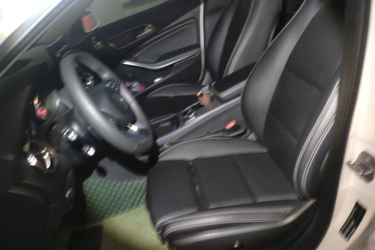 Used Mercedes-Benz GLA 2018 GLA 200 Fashion Model Left Front Seat