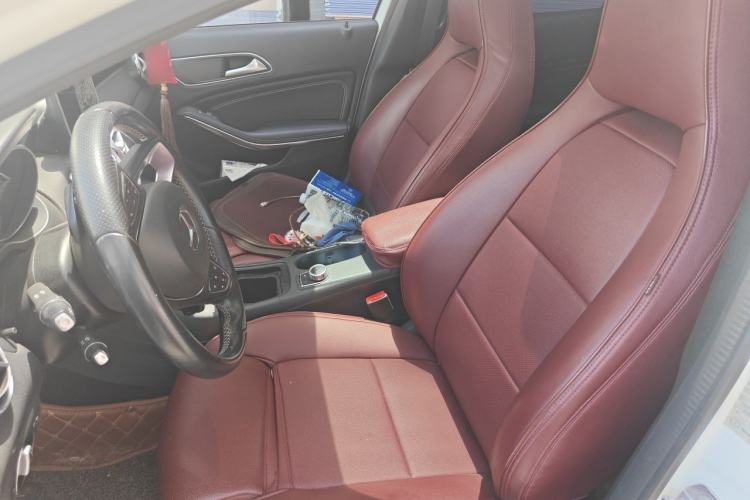 Used Mercedes-Benz GLA 2018 GLA 200 Sport Edition Left Front Seat