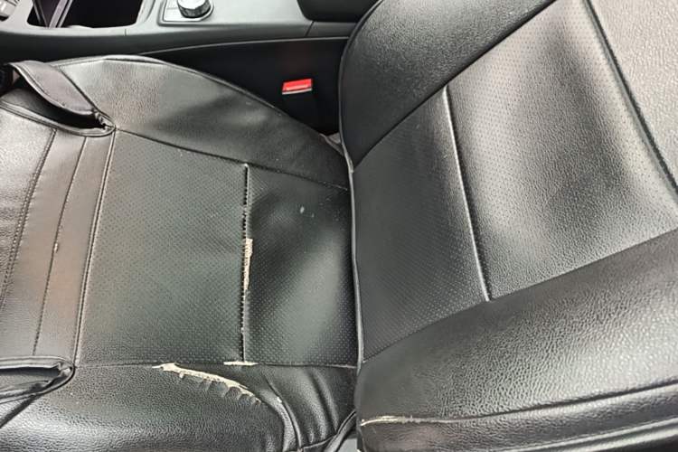 Used Mercedes-Benz GLA 2018 GLA 220 4MATIC Sport Edition Left Front Seat