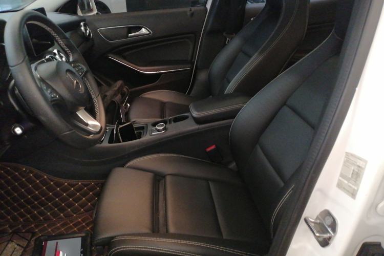 Used Mercedes-Benz GLA 2018 GLA 200 Fashion Model Left Front Seat