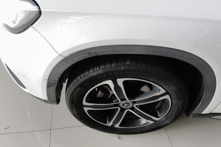 Used Mercedes-Benz GLA 2018 GLA 200 Fashion Model Left Front Wheel Hub