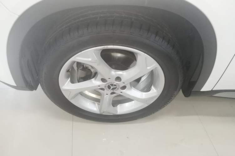 Used Mercedes-Benz GLA 2018 GLA 200 Sport Edition Left Front Wheel Hub