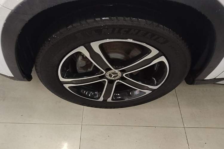 Used Mercedes-Benz GLA 2018 GLA 200 Fashion Model Left Front Wheel Hub
