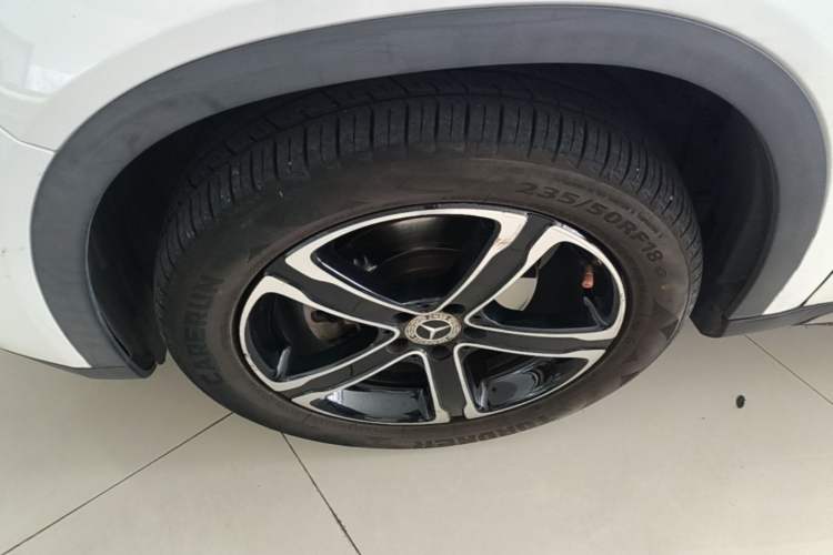 Used Mercedes-Benz GLA 2018 GLA 200 Fashion Model Left Front Wheel Hub