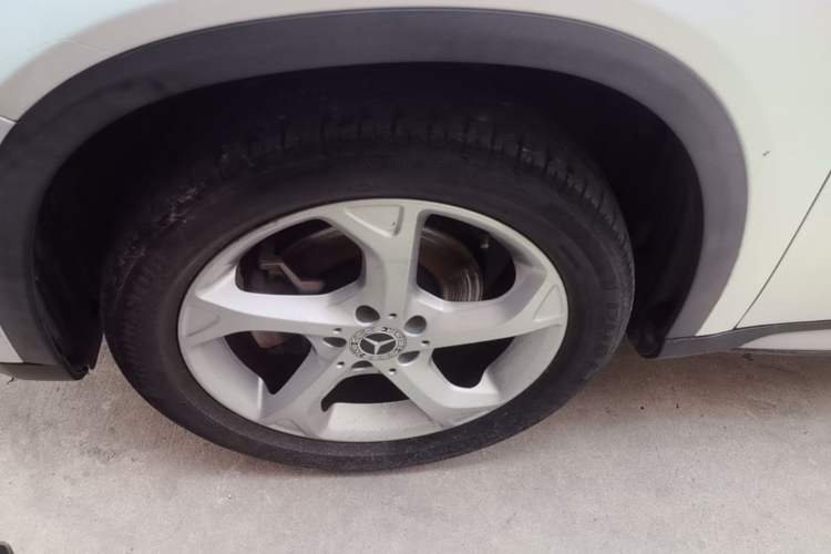 Used Mercedes-Benz GLA 2018 GLA 200 Fashion Model Left Front Wheel Hub