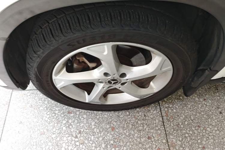 Used Mercedes-Benz GLA 2018 GLA 200 Sport Edition Left Front Wheel Hub