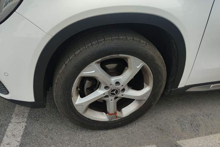 Used Mercedes-Benz GLA 2018 GLA 200 Sport Edition Left Front Wheel Hub
