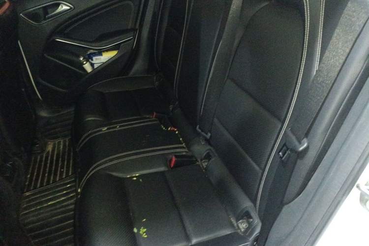 Used Mercedes-Benz GLA 2018 GLA 200 Fashion Model Left Rear Seat