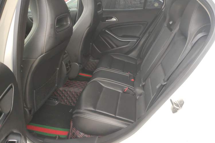 Used Mercedes-Benz GLA 2018 GLA 200 Sport Edition Left Rear Seat