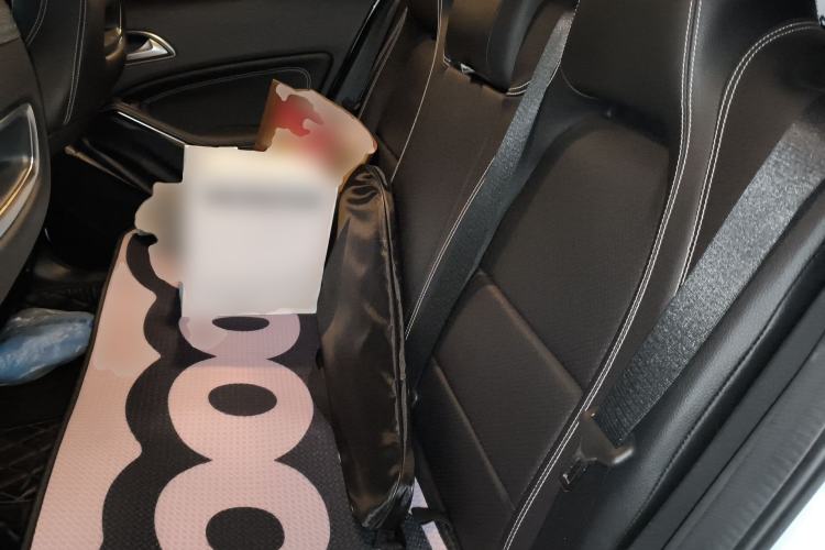Used Mercedes-Benz GLA 2018 GLA 200 Fashion Model Left Rear Seat