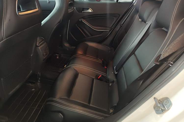Used Mercedes-Benz GLA 2018 GLA 200 Sport Edition Left Rear Seat
