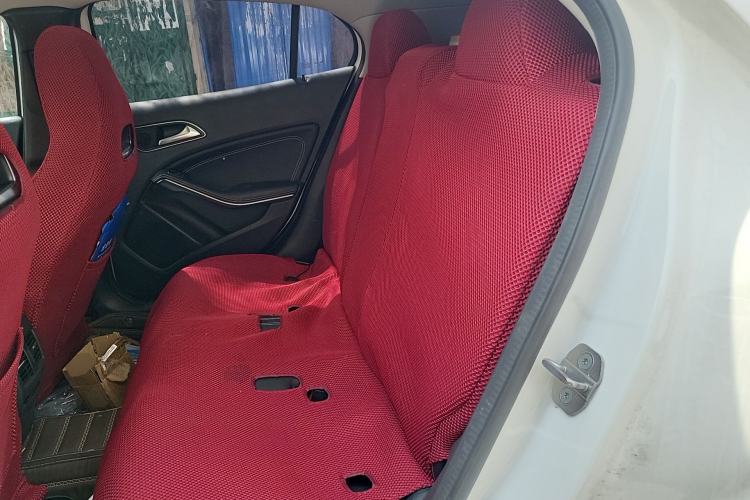 Used Mercedes-Benz GLA 2018 GLA 220 4MATIC Sport Edition Left Rear Seat