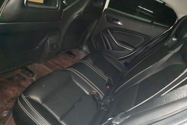 Used Mercedes-Benz GLA 2018 GLA 200 Sport Edition Left Rear Seat