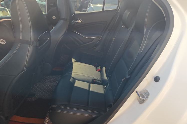 Used Mercedes-Benz GLA 2018 GLA 200 Sport Edition Left Rear Seat
