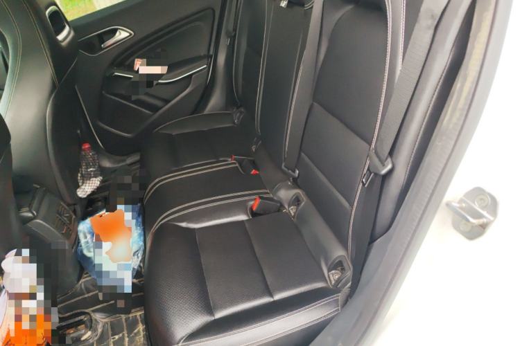 Used Mercedes-Benz GLA 2018 GLA 200 Fashion Model Left Rear Seat