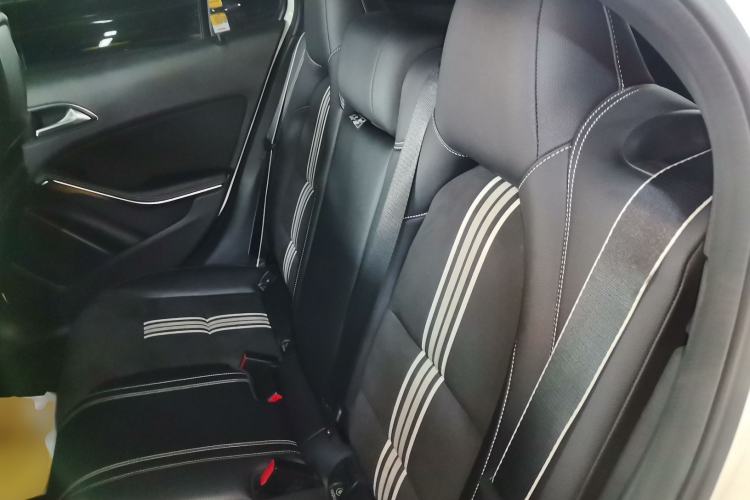 Used Mercedes-Benz GLA 2018 GLA 200 Polar Limited Edition Left Rear Seat